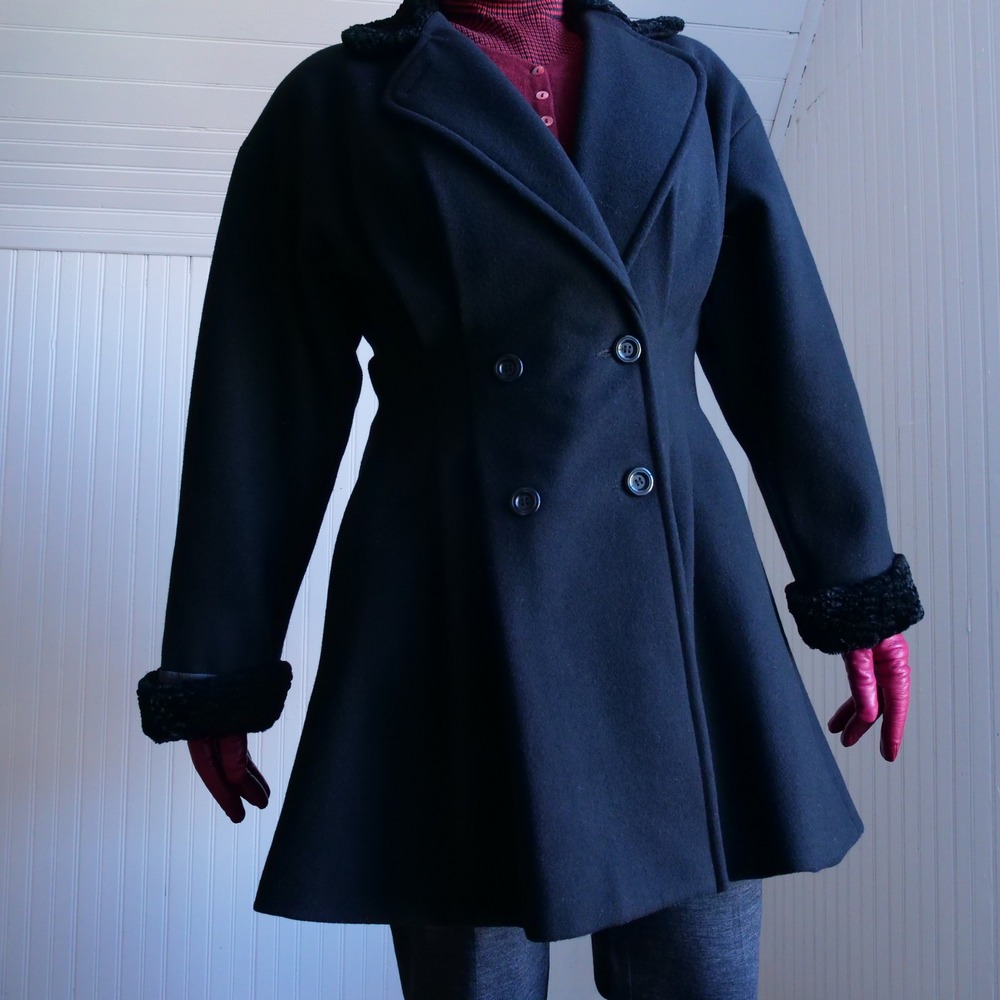 Gorgeous 90s Breatan black wool mid length overcoat